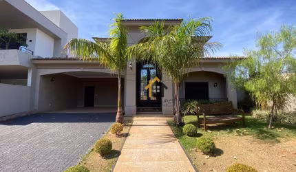 Alugo casa cinematográfica de 3 suítes no Condomínio Quinta do Golfe Residencial