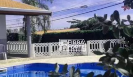 Linda casa térrea com 435 metros, piscina e churrasqueira no bairro de Santa Barbara , região de Campinas SP