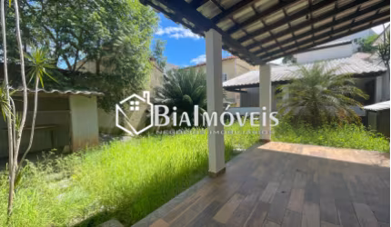 Casa em ótimo local — Estr. João Melo — Tranquilo para Morar — 700 Mil Reais.
