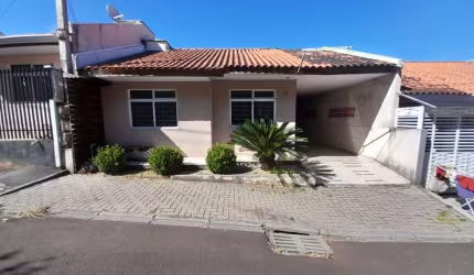 Casa Residencial com 2 quartos  para alugar, 42.00 m2 por R$1200.00  - Estados - Fazenda Rio Grande/PR