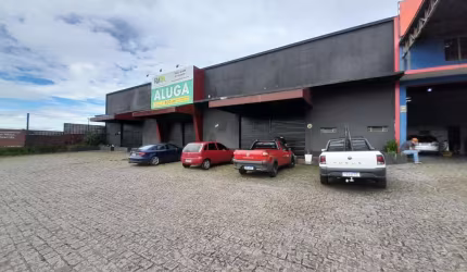 Barracão_Galpão para alugar, 1300.00 m2 por R$27000.00  - Xaxim - Curitiba/PR