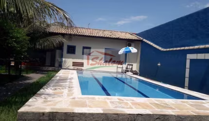 Vende-se, casa térrea com piscina, Porto Novo.