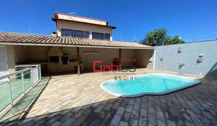Casa com 4 dormitórios à venda, 400 m² por R$ 900.000,00 - Guriri - Cabo Frio/RJ