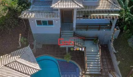 Casa com 6 dormitórios à venda, 400 m² por R$ 3.150.000 - Village de Búzios - Armação dos Búzios/RJ
