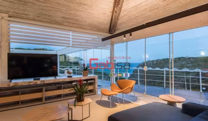 Casa com 4 dormitórios à venda, 340 m² por R$ 3.500.000,00 - Ferradura - Armação dos Búzios/RJ