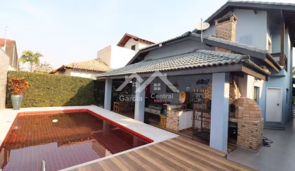 Casa em condomínio em Peruíbe