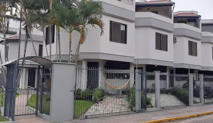 Casa com 3 quartos à venda na Rua Ranulpho José de Souza Sobrinho, 256, Canasvieiras, Florianópolis, 112 m2 por R$ 750.000