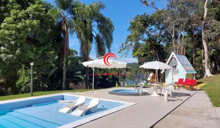 Chácara / sítio com 4 quartos à venda no Jardim Santa Helena, Igaratá  por R$ 3.500.000
