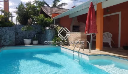 Casa com 6 quartos para alugar na Estância Balneária Convento Velho, Peruíbe  por R$ 6.500