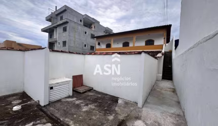 Casa com 4 dormitórios para alugar, 120 m² por R$ 2.262,50/mês - Atlântica - Rio das Ostras/RJ