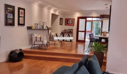 Casa no condomínio Residencial 10 em Alphaville