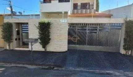 Casa à venda no bairro Bosque - Araguari/MG