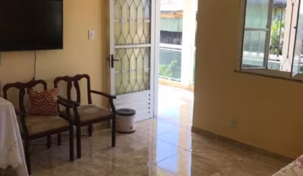 SOBRADO A VENDA EM SAO PEDRO DA ALDEIA!!!
