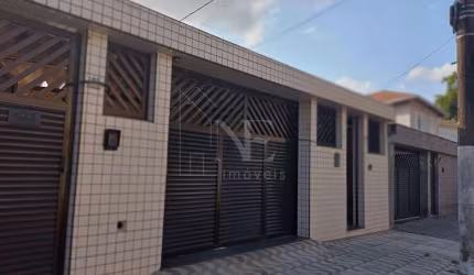 Casa para Venda em São Vicente, Vila Cascatinha, 3 dormitórios, 2 banheiros, 2 vagas