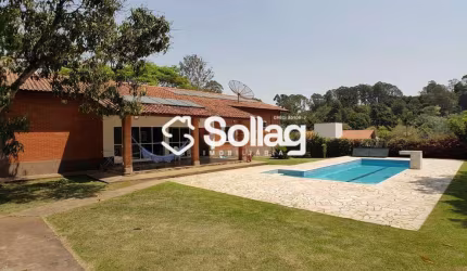 Casa Terrea a venda no Condominio Marambaia em Vinhedo, São Paulo.
