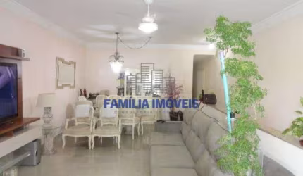 Casa com 3 quartos à venda na Rua Joaquim Távora, --, Marapé, Santos por R$ 924.000