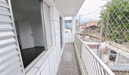 Casa em condomínio fechado com 3 quartos à venda na Gabriel Rollo, --, Areia Branca, Santos por R$ 330.000