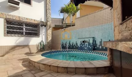 Sobrado Ponta da Praia em Santos/SP.
