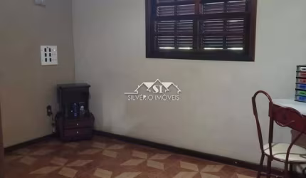 Casa- Petrópolis, Secretário