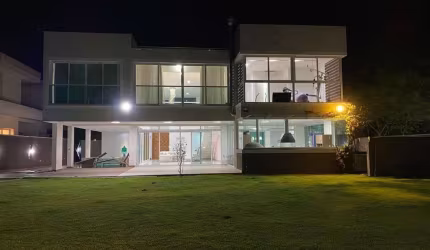 Casa com 6 dormitórios à venda, 700 m² por R$ 8.580.000,00 - Condomínio Chácara Serimbura - São José dos Campos/SP