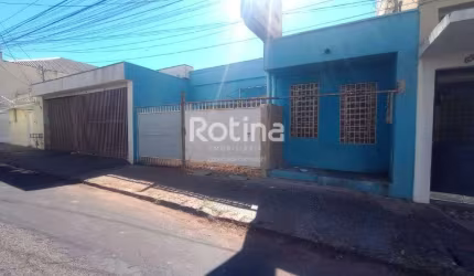 Casa para alugar, 2 quartos, Nossa Senhora Aparecida - Uberlândia/MG - Rotina Imobiliária
