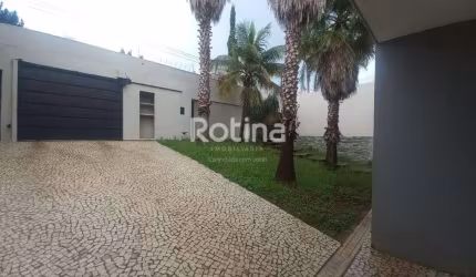 Casa para alugar, 5 quartos, Cidade Jardim - Uberlândia/MG - Rotina Imobiliária