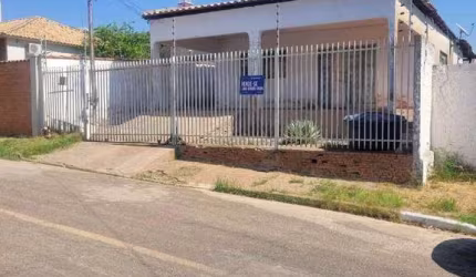 Casa com 2 suítes à venda no bairro Santa Helena