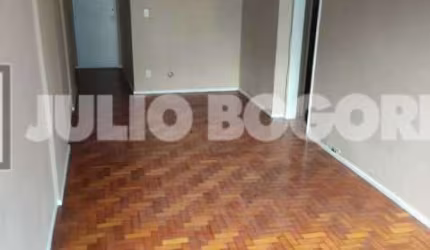 Apartamento com 3 quartos à venda na Praça Saenz Peña, Tijuca, Rio de Janeiro, 102 m2 por R$ 390.000