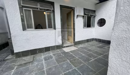 Casa em condomínio fechado com 2 quartos à venda na Rua Manuel Pereira da Costa, Tauá, Rio de Janeiro, 43 m2 por R$ 430.000