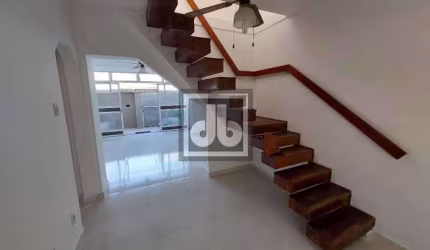 Casa em condomínio fechado com 5 quartos à venda na Rua Albert Sabin, Portuguesa, Rio de Janeiro, 150 m2 por R$ 695.000