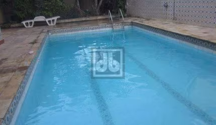 Casa com 3 quartos à venda na Rua Etelvino dos Santos, Jardim Guanabara, Rio de Janeiro, 383 m2 por R$ 1.500.000