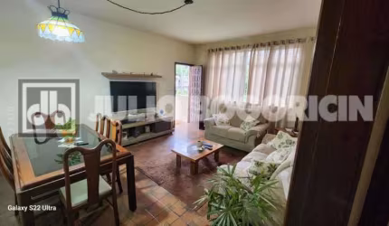 Casa com 2 quartos à venda na Rua Lelio de Souza, Bancários, Rio de Janeiro, 248 m2 por R$ 680.000