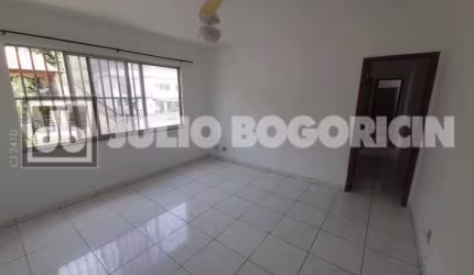 Apartamento com 2 quartos à venda na Rua Anajamirim, Tauá, Rio de Janeiro, 70 m2 por R$ 250.000