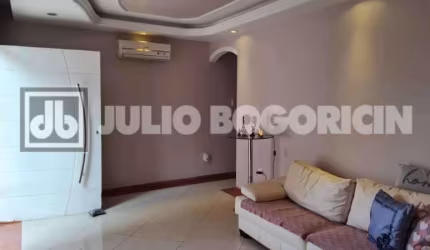 Casa com 2 quartos à venda na Rua Atininga, Tanque, Rio de Janeiro, 109 m2 por R$ 495.000