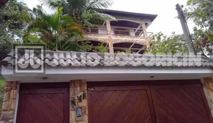 Casa em condomínio fechado com 4 quartos à venda na Rua Lagoa Santa, Anil, Rio de Janeiro, 431 m2 por R$ 1.370.000