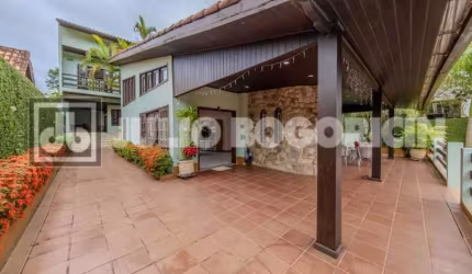 Casa em condomínio fechado com 4 quartos à venda na Rua Freijo, Anil, Rio de Janeiro, 527 m2 por R$ 1.500.000