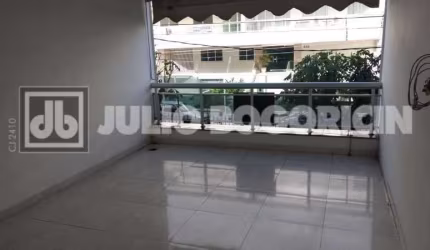 Apartamento com 2 quartos para alugar na Rua Henrique Stamile Coutinho, Recreio dos Bandeirantes, Rio de Janeiro, 106 m2 por R$ 4.100