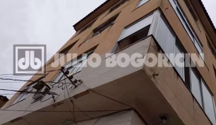 Apartamento com 3 quartos à venda na Rua Paim Pamplona, Sampaio, Rio de Janeiro, 78 m2 por R$ 235.000