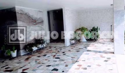 Casa com 3 quartos à venda na Rua Ferreira de Andrade, Cachambi, Rio de Janeiro, 344 m2 por R$ 950.000