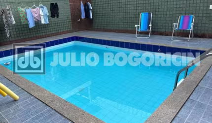 Apartamento com 4 quartos à venda na Rua Honório, Cachambi, Rio de Janeiro, 353 m2 por R$ 999.000