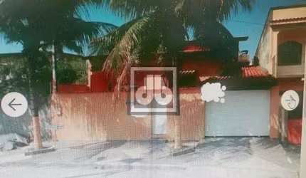 Casa com 2 quartos à venda na Rua B, Outeiro das Pedras, Itaboraí por R$ 350.000