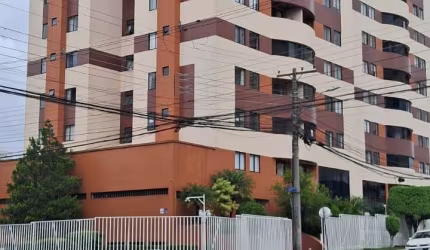 Lindo apto no Capao Raso!  Predio com elevador!!