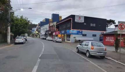 Comercial para Venda em Guaramirim, Centro, 3 dormitórios, 4 banheiros