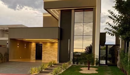 Casa de Condomínio em Parqueville Jacarandá  -  Aparecida de Goiânia