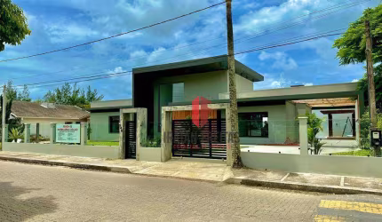 Casa com 4 dormitórios à venda, 235 m² por R$ 1.980.000,00 - Atlântida - Xangri-lá/RS