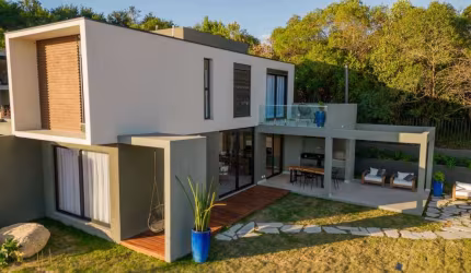CASAS ALTO PADRÃO EM CONDOMINIO EXCLUSIVO - LA RESERVA