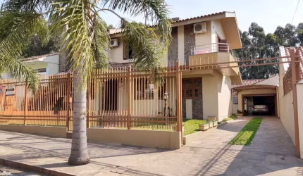 Casa com 4 dormitórios (1) Suíte , 4 banheiros e 3 vagas de garagem no Bairro Sã