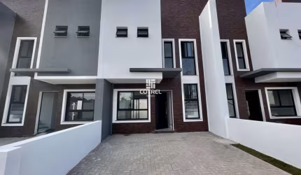 Casa duplex no Residencial Reserva Ouro Verde com 2 dormitórios, sendo 1 suíte e