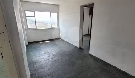 Apartamento com 2 quartos à venda em Centro - RJ