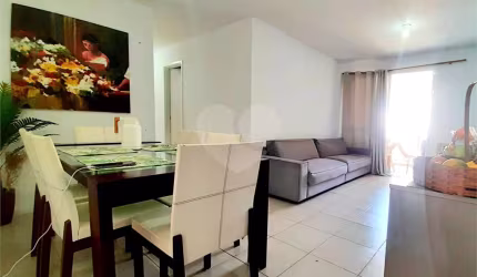 Apartamento com 3 quartos à venda em Santa Rosa - RJ